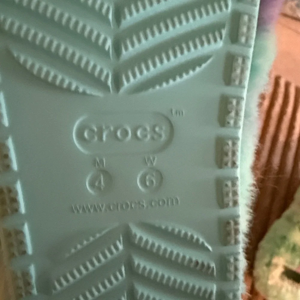 CROCS monsters inc sully - Picture 2 of 4